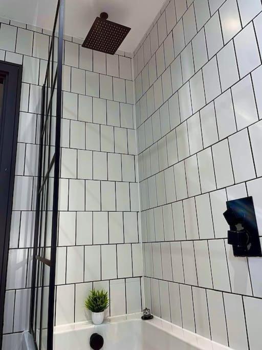 Cityzenretreat - Mezzanine Apartment Sleeps 4 Sheffield City Centre المظهر الخارجي الصورة