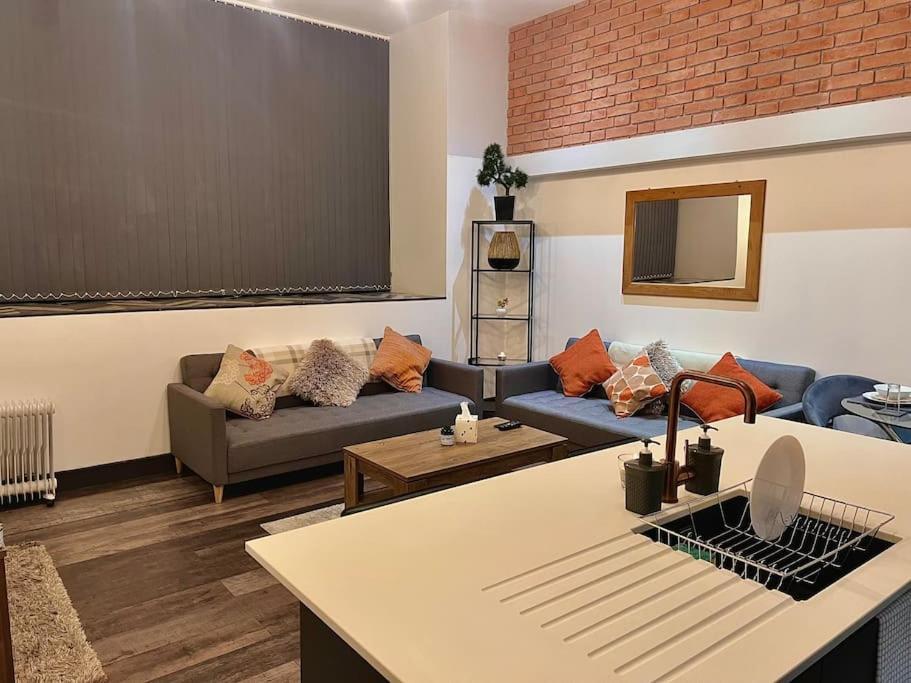 Cityzenretreat - Mezzanine Apartment Sleeps 4 Sheffield City Centre المظهر الخارجي الصورة